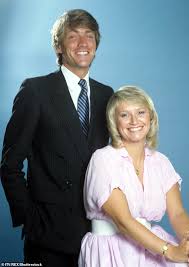 I recently agreed with my bosses that i could step back in my responsibilities, with the proviso that i find a suitable replacement. Judy Finnigan Shocks Fans With Her Posh Voice On This Morning Daily Mail Online