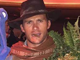 Many people believe clint eastwood (born may 31, 1930) and leone started the spaghetti westerns. Westerns All Italiana Clint Eastwood S Son Channels His Spaghetti Western Role