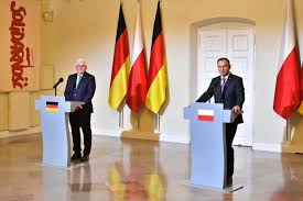Maybe you would like to learn more about one of these? Steinmeier Und Duda Wollen Beziehungen Ausbauen Differenzen Bleiben