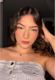 Nicole Hostetter's Instagram, Twitter & Facebook