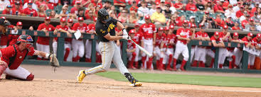 Hawkeyes Fall to No. 25 Nebraska, 15-11