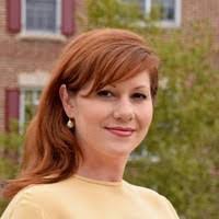 Anne Helmick's Instagram, Twitter & Facebook