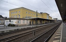 Sebelum memulakan pemeriksaan, biarkan enjin dihidupkan untuk beberapa minit agar coolant dapat memanaskan (warna up) dan membentuk. Travel Recommendation Between Fulda To Chemnitz Mendidik Perjalanan