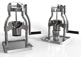 Coffee has been ground by hand for hundreds of years. Rok Coffee Grinder Produces World Class Grounds To Provide You With Best Flavor Espresso Tuvie