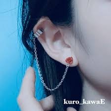 薔薇のチェーンピアス 病みかわいい ゴシック メンヘラ 量産型 イヤリング イヤーカフ メンズ シルバー 樹脂 アレルギー ブランド 病みかわ プレゼント 14g ターコイズ 赤 イヤーカフ チェーンピアス 病みかわいい