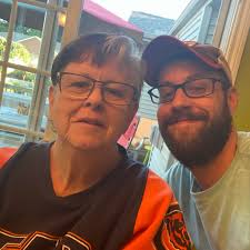 LOVE HAS NO LIMITS: Check out this amazing Pride Month display the local  Southwest crew put together at Airside C! 🏳️‍🌈❤️