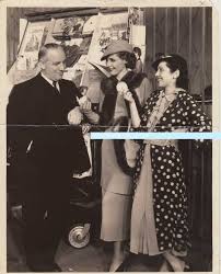 Glamorous Mitzi visits the set of Black Sheep and interviews Adrienne Ames,  the Countess of Warwick, and Allan Dwan. Sigh…