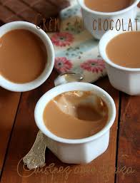 Creme Au Chocolat Inratable Avec 2 Ingredients Seulement Recette Creme Au Chocolat Creme Fraiche Recette Recette Creme Chocolat