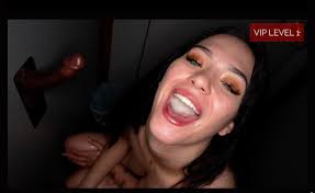 Gay Violet Tessa Porn - Gloryhole Scenes & Loads