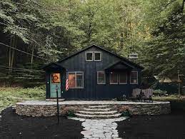 Check spelling or type a new query. Cozy Cabins In Upstate New York 17 Secluded Airbnbs Mountaintop Views Lakeside Hideaways Hidden Gems Newyorkupstate Com