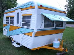 Awesome Reconditioned Vintage 1968 Pathfinder Travel Trailer Camper Ebay Vintage Camper Remodel Vintage Campers Trailers Vintage Camper