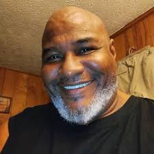 my legal name is ron lund. i lived