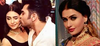Well, today we are with the list of paras'. Paras Chhabra Calls Pavitra Punia Scandalous Says She Is Married