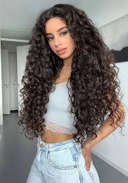 Discover Women S Hairstyles For Curly Long Hair Beequeenhair Blog Long Hair Styles Hair Styles Long Curly Hair