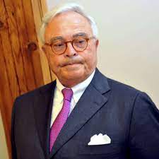 In principle we intend to expand in both areas. Strafprozess Gegen Ex Deutsche Bank Chef Breuer Im August Wirtschaft