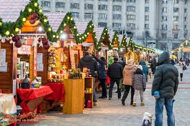 Targul de craciun din bucuresti se va deschide pe 30 noiembrie, in piata constitutiei, si va putea fi vizitat pana pe 26 decembrie, informeaza primaria capitalei. Lista FinalÄƒ AplicanÈ›i AdmiÈ™i RespinÈ™i Targul De CrÄƒciun BucureÈ™ti 2019