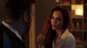 Unfortunately, tony parra (julian silva) will not be coming back after the fateful explosion during the season 4 finale. Queen Of The South Season 5 Episode 1 Release Date Promo Otakukart