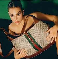Contact georgina rodriguez on messenger. Ø¬ÙˆØ±Ø¬ÙŠÙ†Ø§ ØªØªØµØ¯Ø± ØºÙ„Ø§Ù Ù…Ø¬Ù„Ø© Instyle Ù„Ø¹Ø¯Ø¯ Ø´Ù‡Ø± Ù…Ø§Ø±Ø³