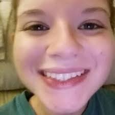 Devin Robinette (devinnicolerobi)