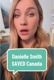 Danielle Smith Mar A Lago