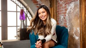 Nickelodeon announced two new cast members, plus miranda cosgrove spoke to ew about returning characters and what carly and her. Oqyn3a1m4vhzxm