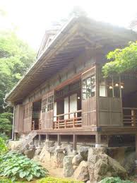 Usually made of wood or bamboo, their role is bringing together the inside of the house with the outside. Tagawa Ke Japanese Traditional House Traditional Japanese Architecture Japanese Architecture Japanese House