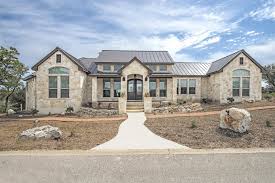 Front Elevations Custom Home Builder San Antonio Robare Custom Homes Country Home Exteriors Hill Country Homes Country House Design