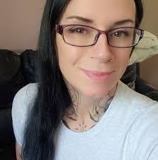 Mike Bucknell's Instagram, Twitter & Facebook