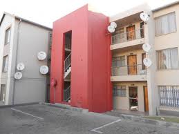 2 Bedroom Apartment To Rent In Fleurhof Property To Rent The johannesburg cbd encompasses a vast area, ranging from the affluent areas like linksfield, to more affordable areas like hillbrow and.
