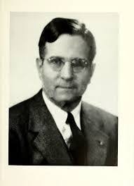 Jean Waring's Instagram, Twitter & Facebook