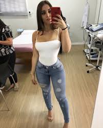 4 413 likes 10 comments meninas de grife meninasdegrife on instagram deusa meninasdegrife fashion outfits fashion outfits fashion outfits fashion outfits