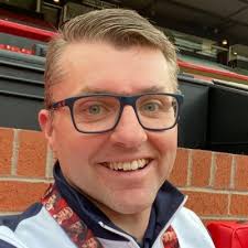 Duncan Wright (@CycleBookFooty)