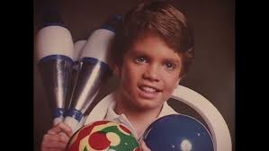 Warming Up Backstage for Showtime #juggler #juggling #red #lucianfullershow  #entertainer
