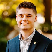 CIC honors undergraduate students