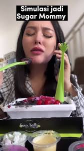 Sour Sally Rasa Strawberry