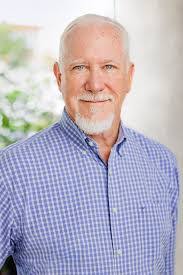 Glen Hilton's Instagram, Twitter & Facebook