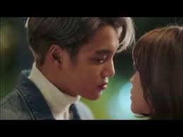 Sehubungan dengan berita ini, seorang netizen memulai diskusi komunitas online dan berbicara tentang bagaimana kai dan jennie blackpink adalah pasangan idol paling legendaris. Krystal React To Kai 7 First Kiss Youtube