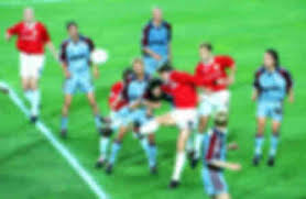 Úrslitaleikur meistaradeildar evrópu 1999 (is); Manchester United Champions League Finale 1999 Bild Kaufen Verkaufen