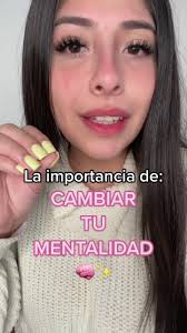 Martes de salud mental! 🧠✨ La importancia de cambiar tu mentalidad. No es  un trago amargo es un aprendizaje mas! 🙌🏻✨