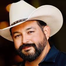 Profile for Peter Armendáriz