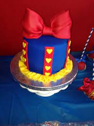 Check out this cute 2 tier snow white cake #disneyprincesscakes. Snow White Birthday Party Ideas Photo 14 Of 30 Snow White Birthday Snow White Birthday Party White Birthday Cakes