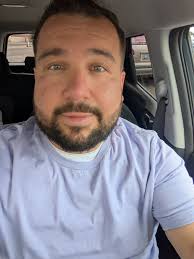 How to stay sober in a new city with limited social connections?