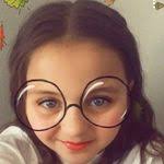 Allison Mossman's Instagram, Twitter & Facebook