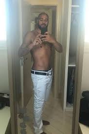 Последние твиты от adriano imperador (@sarafimadriano). Mais Magro Adriano Imperador Posa Sem Camisa E Seguidores Elogiam Fininho Famosos Extra Online