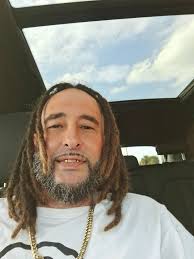 How long does your retie take for microlocs and how much do you pay for  reties