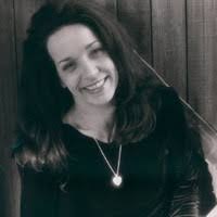 70+ "Tracey Holder" profiles