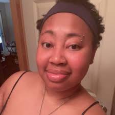 Agnes Crumplebottom's Purse Attacks in The Sims 4