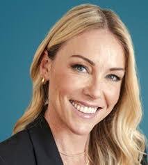 Carrie Kovach's Instagram, Twitter & Facebook