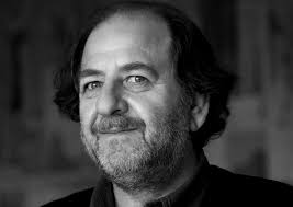 Spectacles Spectacles • Interviews Interviews • Rendez- vous • Actualités  Actualités • Participez ! Participez