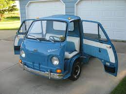1969 Subaru Sambar 360 Recently Sold On Ebay For 13754 Subaru Classic Japanese Cars Old School Cars